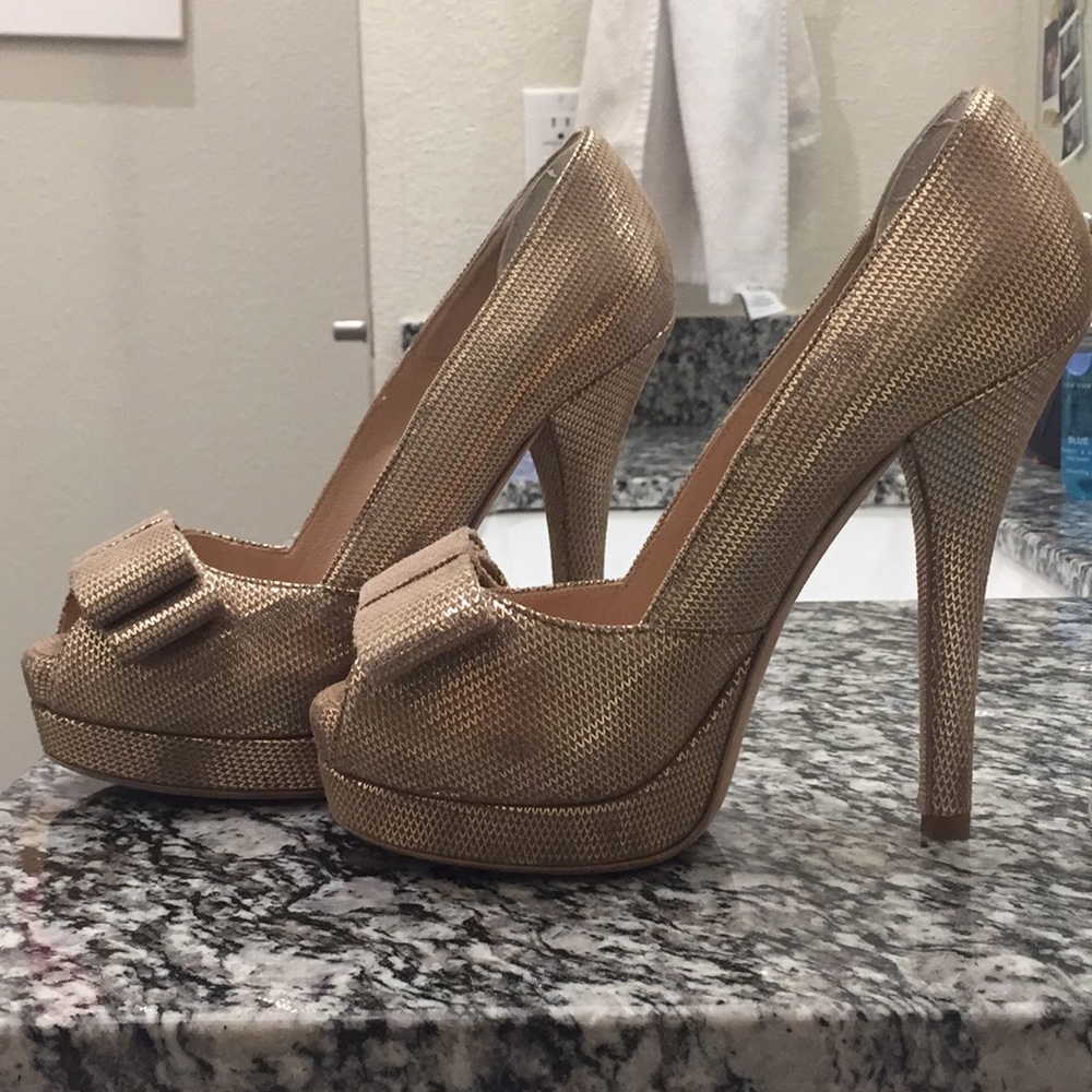 FENDI metallic pump heels